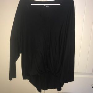Plus size loose long sleeve top